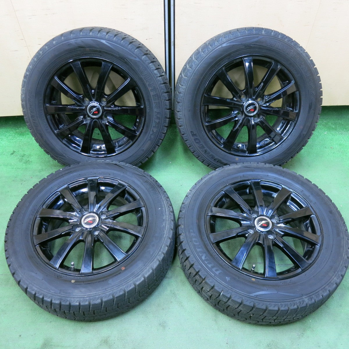 バリ溝!21年!9.5分★スタッドレス 185/65R15 ダンロップ ウインターマックス WM02 Fang ファング 15インチ PCD100/4H★5082601SKス