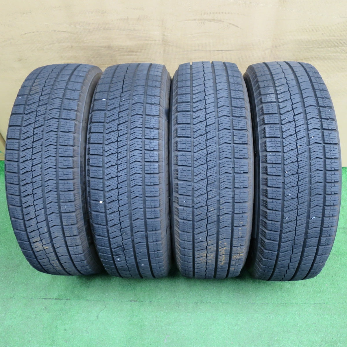 バリ溝!23年!キレイ!9分★スタッドレス 195/65R16 ブリヂストン ブリザック VRX2 VELVA SPORTZ ヴェルヴァ 16インチ PCD100/4H★6030901NKス