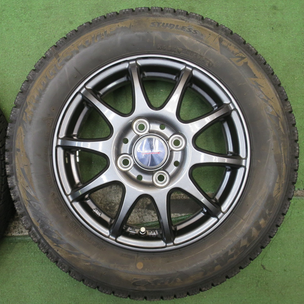 バリ溝!22年!キレイ!ほぼ10分★スタッドレス 155/70R13 ブリヂストン ブリザック VRX2 VELVA CHARGE ヴェルヴァ 13インチ PCD100/4H★5092406NJス