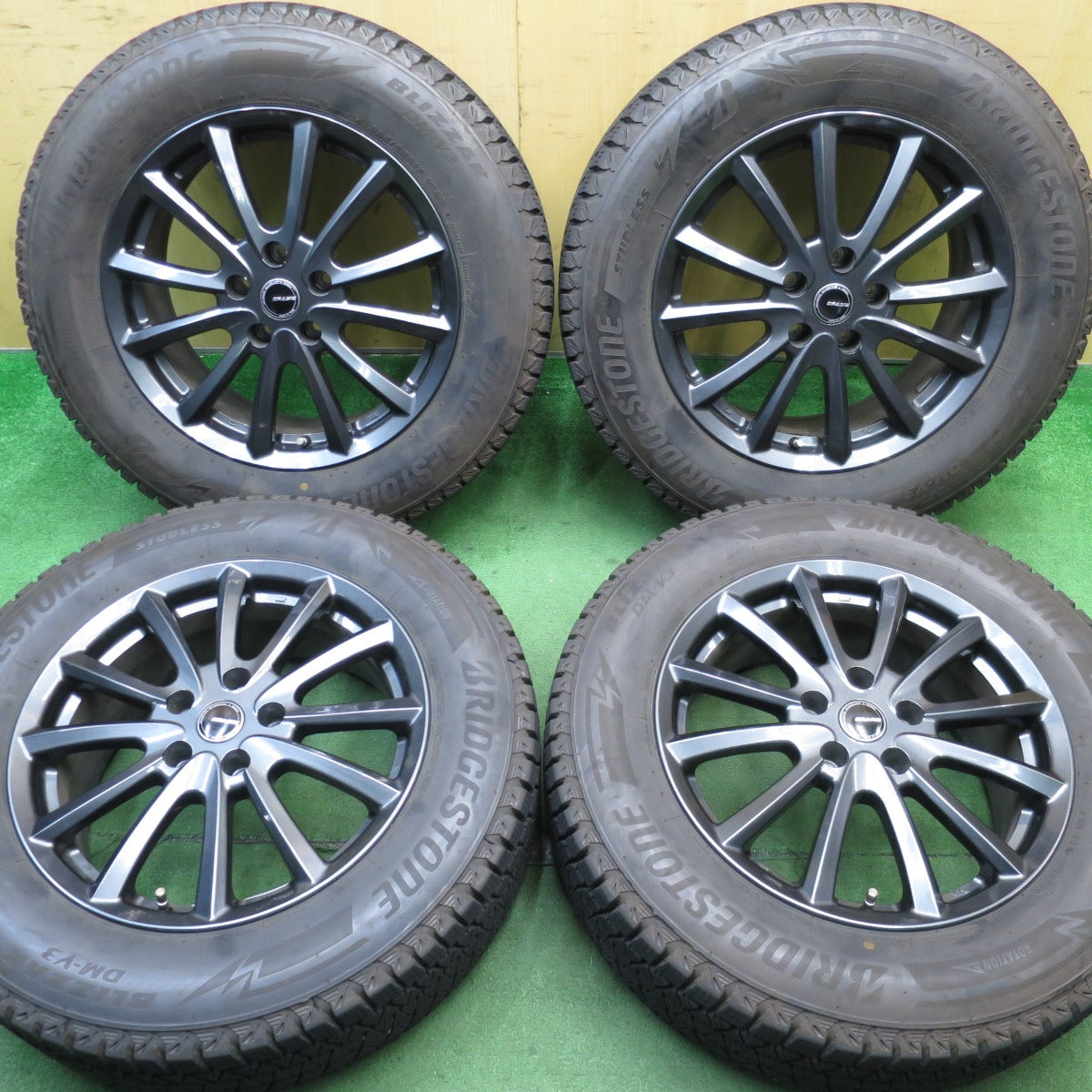 バリ溝!22年!キレイ!9.5分★スタッドレス 225/65R17 ブリヂストン ブリザック DM-V3 QRASIZ VS6 KOSEI クレイシズ コーセイ 17インチ PCD114.3/5H★5052503NJス