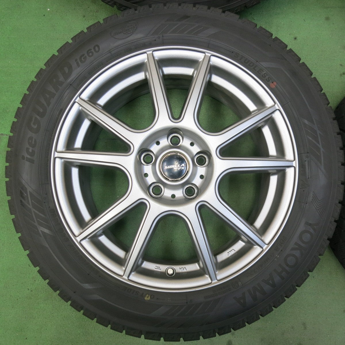バリ溝!23年!キレイ!9.5分★スタッドレス 215/55R17 ヨコハマ アイスガード iG60 SIBILLA NEXT PX シビラ 17インチ PCD114.3/5H★5062602SYス