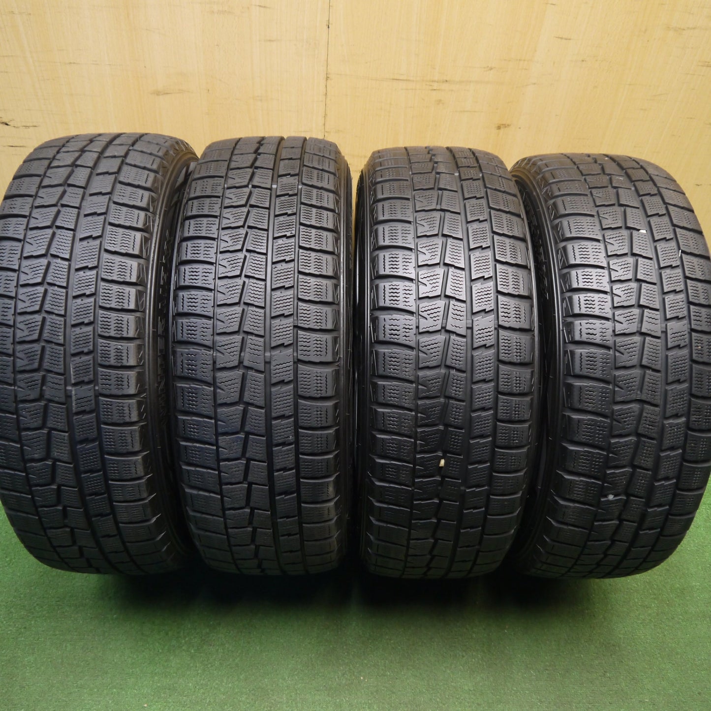 キレイ★ベンツ 等 AGA Schalf 205/55R16 スタッドレス ダンロップ ウインターマックス WM01 シャルフ 16インチ PCD112/5H★6013005Hス