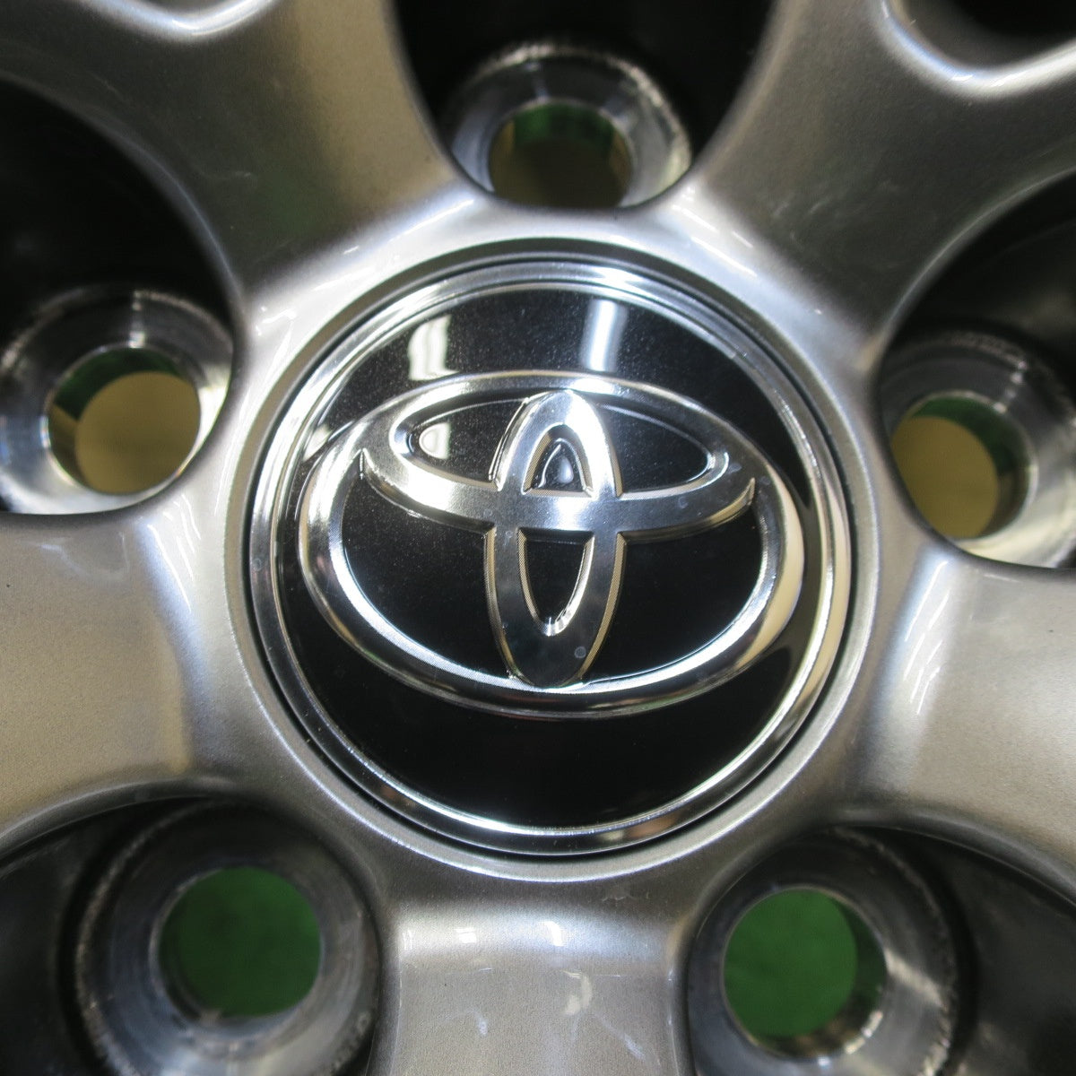 新車外し★トヨタ RAV4 G Z パッケージ 純正 ホイール 19インチ 19×7.5J PCD114.3/5H★5070907イホ