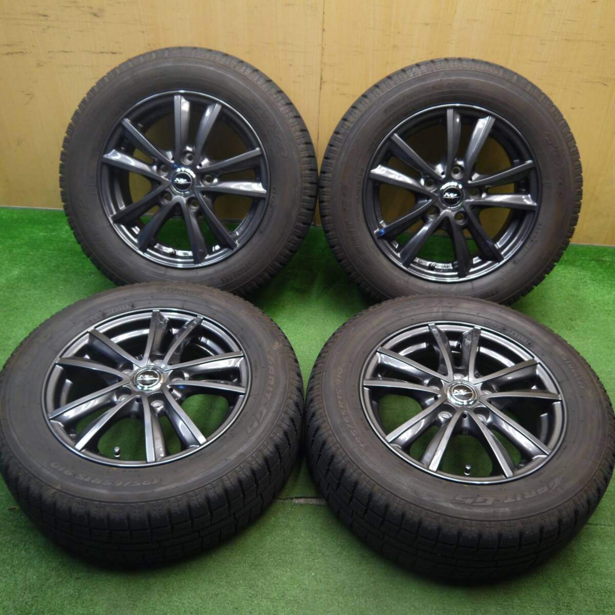 バリ溝!キレイ!9分★スタッドレス 195/65R15 トーヨー ガリット G5 NIRVANA NV ニルバーナ ニルヴァーナ 15インチ PCD114.3/5H★5033102Hス