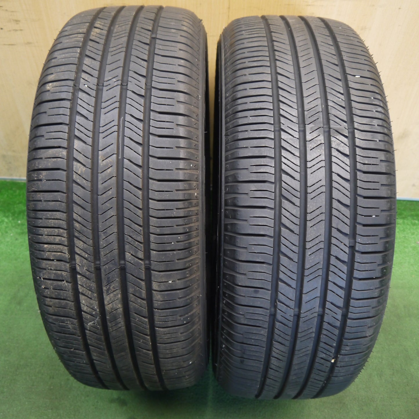 バリ溝!キレイ!9.5分!2本◎三菱 デリカ D:5 純正 225/55R18 グッドイヤー イーグル LS2 18インチ D5 PCD114.3/5H◎6072701Hノ