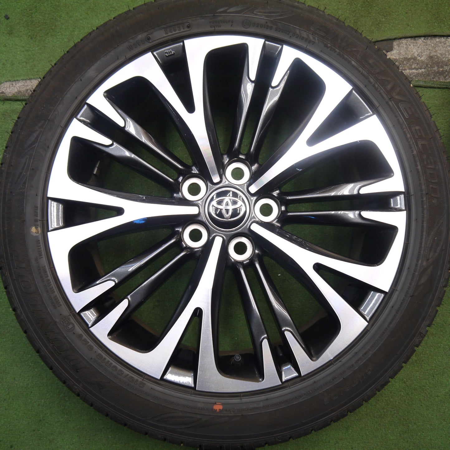 バリ溝!21年!9.5分★トヨタ ヤリスクロス 純正 215/50R18 ダンロップ エナセーブ EC300+ 18インチ PCD114.3/5H★5082510Hノ
