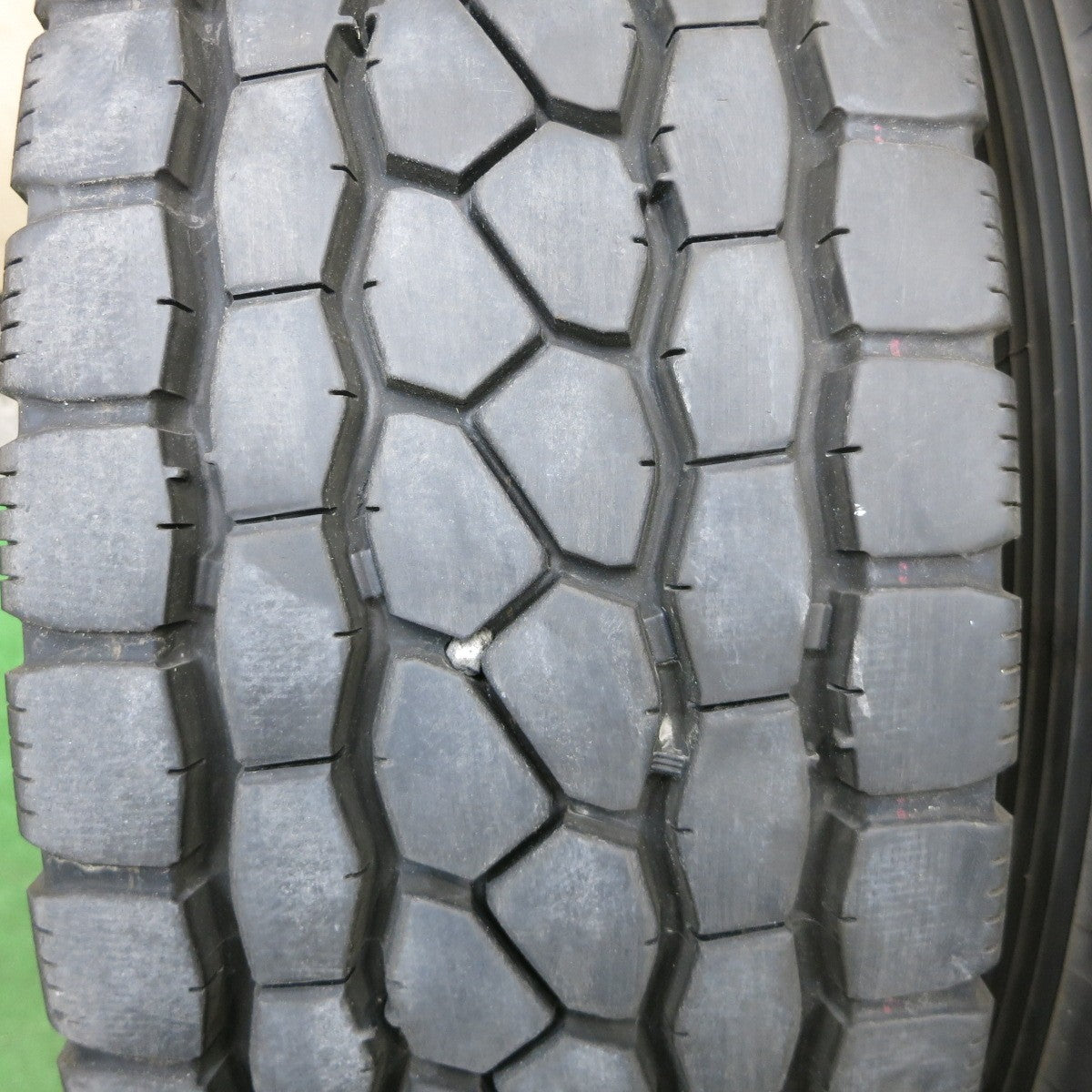 バリ溝!25年!9.5分★トラック タイヤ 245/70R19.5 136/134J ブリヂストン エコピア M801Ⅱ ミックス オールシーズン 19.5インチ★5122906ナスタ