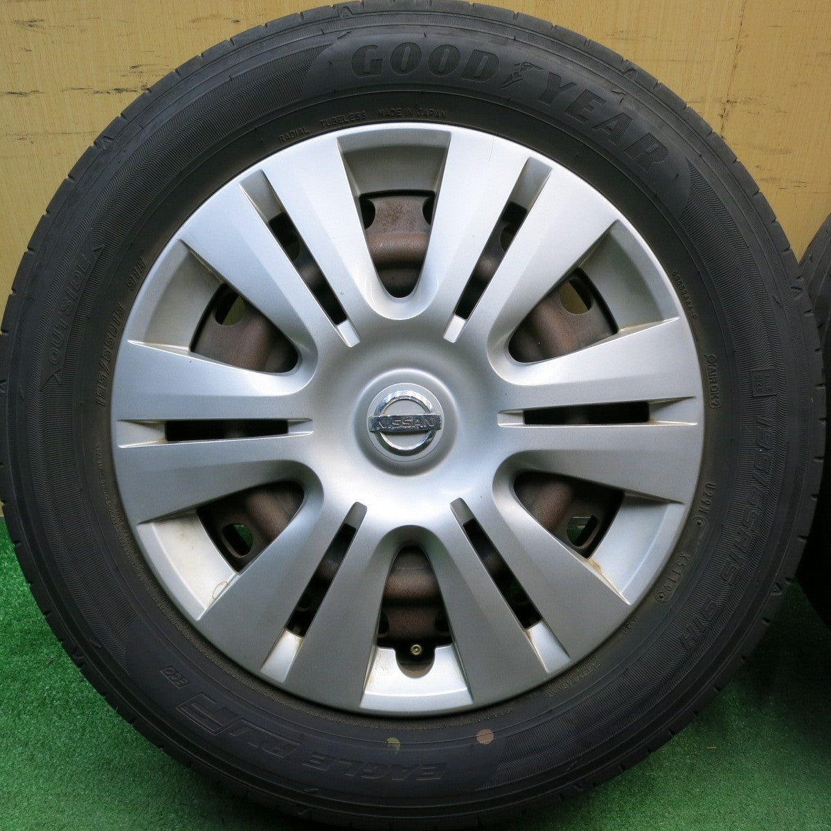 4本価格★日産 セレナ 純正 スチール 195/65R15 グッドイヤー イーグル RVF ECO 15インチ PCD114.3/5H★5060707HAノ
