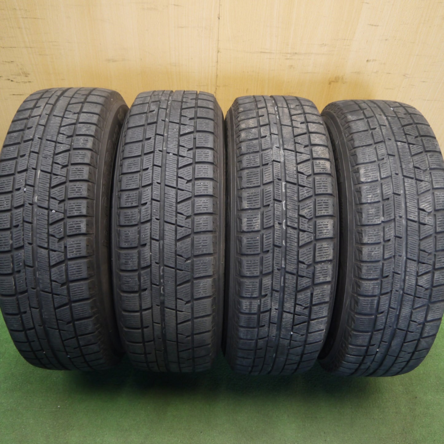 バリ溝!8.5分★ワーゲン アウディ 等 Oettinger TYPE RE2 195/65R15 スタッドレス ヨコハマ アイスガード iG50 エッティンガー 15インチ PCD112/5H★6052706Hス