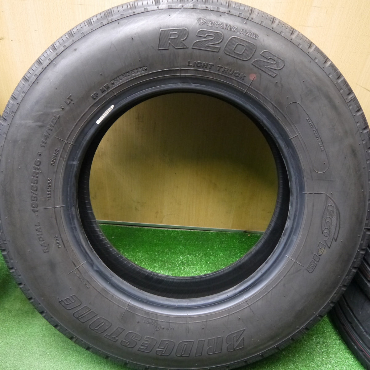 6本価格!22年★トラック タイヤ 195/85R16 114/112L ブリヂストン R202 エコピア 16インチ★5122302Hノタ