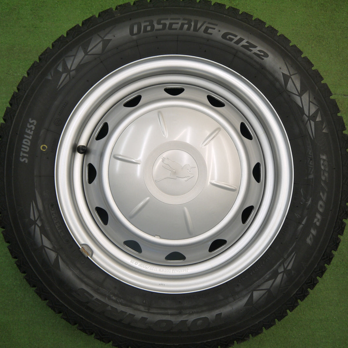 超バリ溝!キレイ!ほぼ10分★スタッドレス 185/70R14 トーヨー オブザーブ GIZ2 スチール ホイール 14インチ PCD100 114.3/4H マルチ★6040707Hス