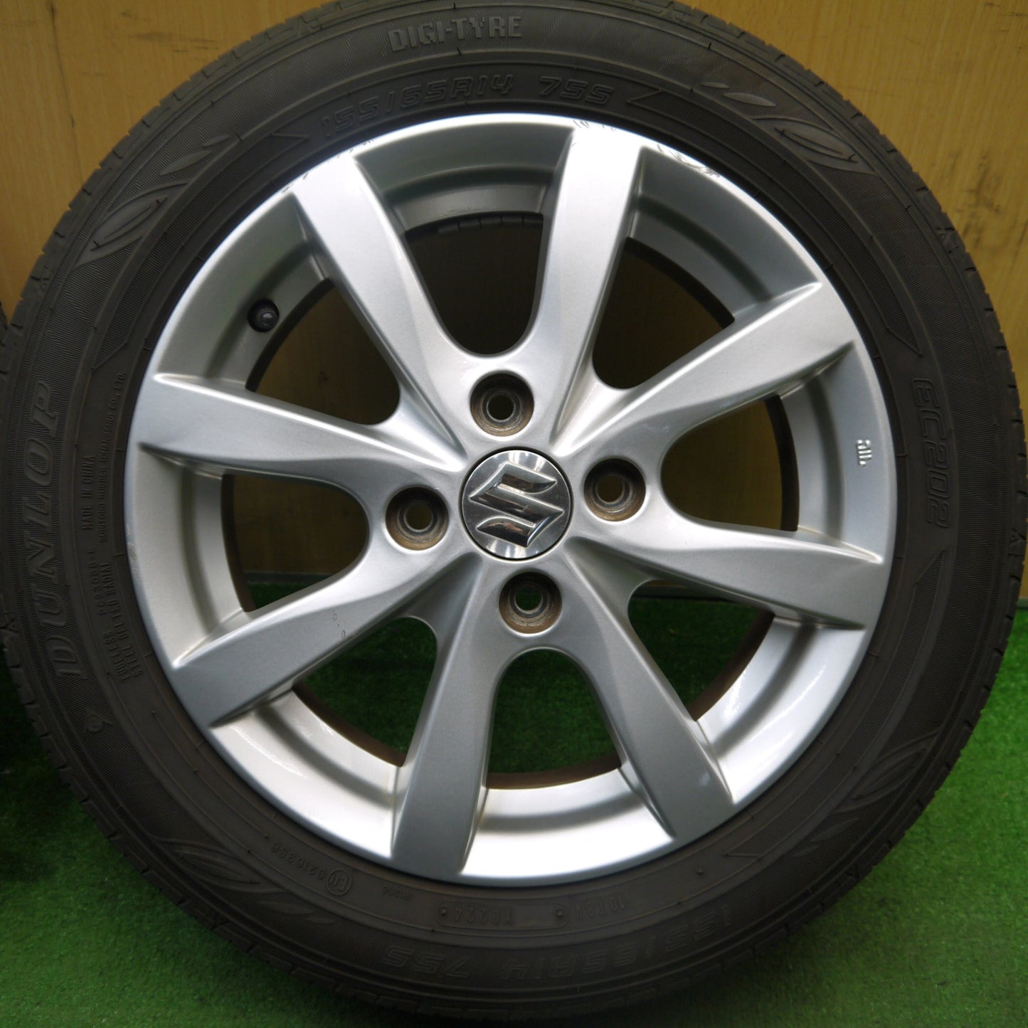 4本価格!24年★スズキ ワゴンR 純正 155/65R14 ダンロップ EC202 14インチ PCD100/4H★5033108Hノ
