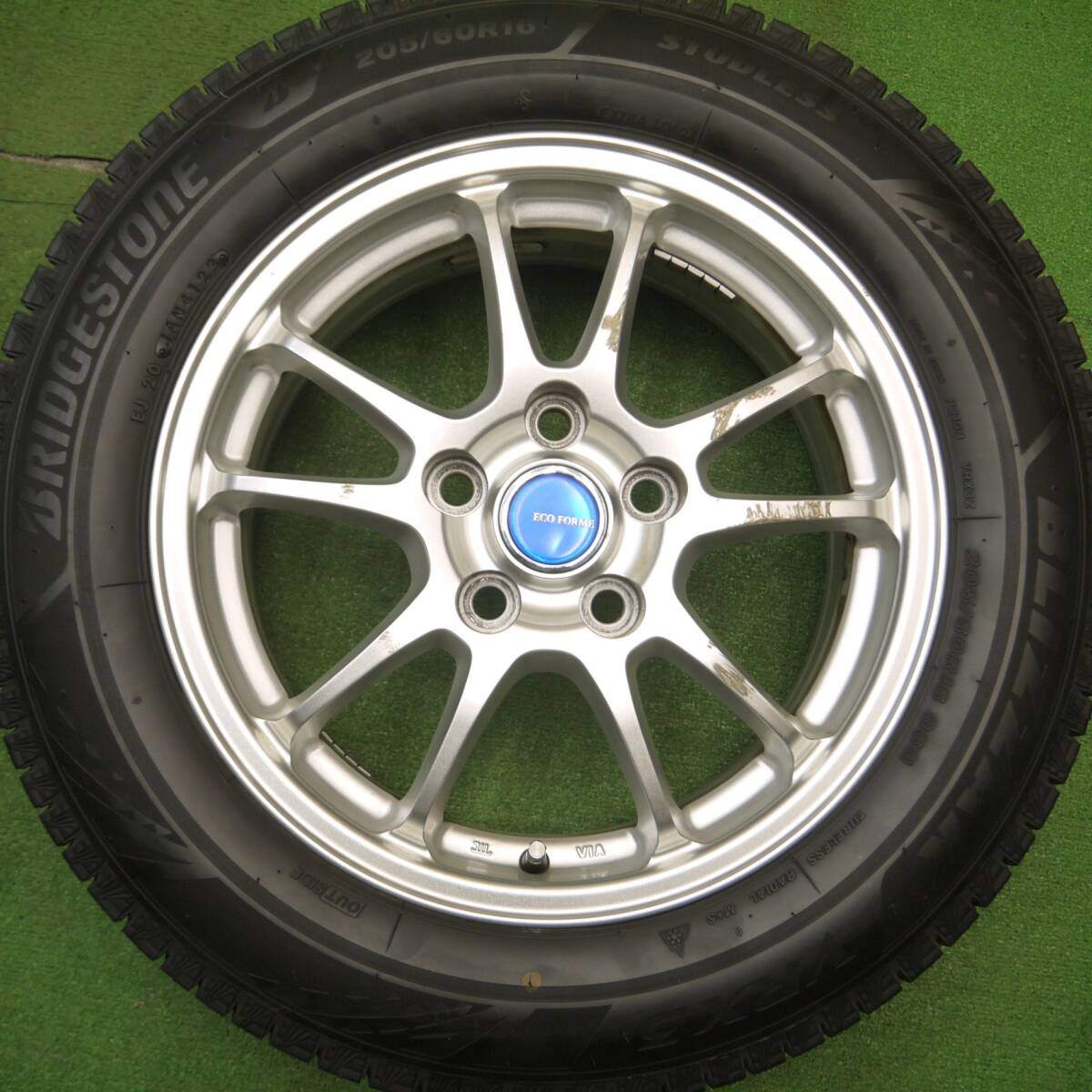 バリ溝!23年!キレイ!9.5分★スタッドレス 205/60R16 ブリヂストン ブリザック VRX3 ECO FORME エコフォルム 16インチ PCD114.3/5H★5011517Hス