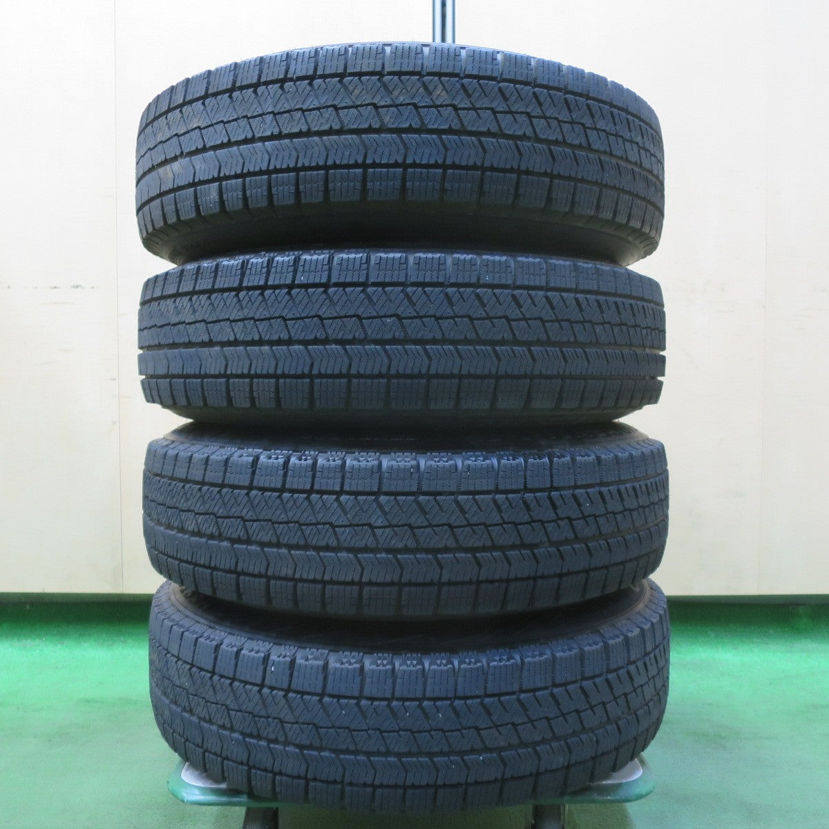 4本価格!23年★スタッドレス 155/80R13 ブリヂストン ブリザック VRX2 SIBILLA NEXT IR-Z シビラ 13インチ PCD100/4H★5081106イス