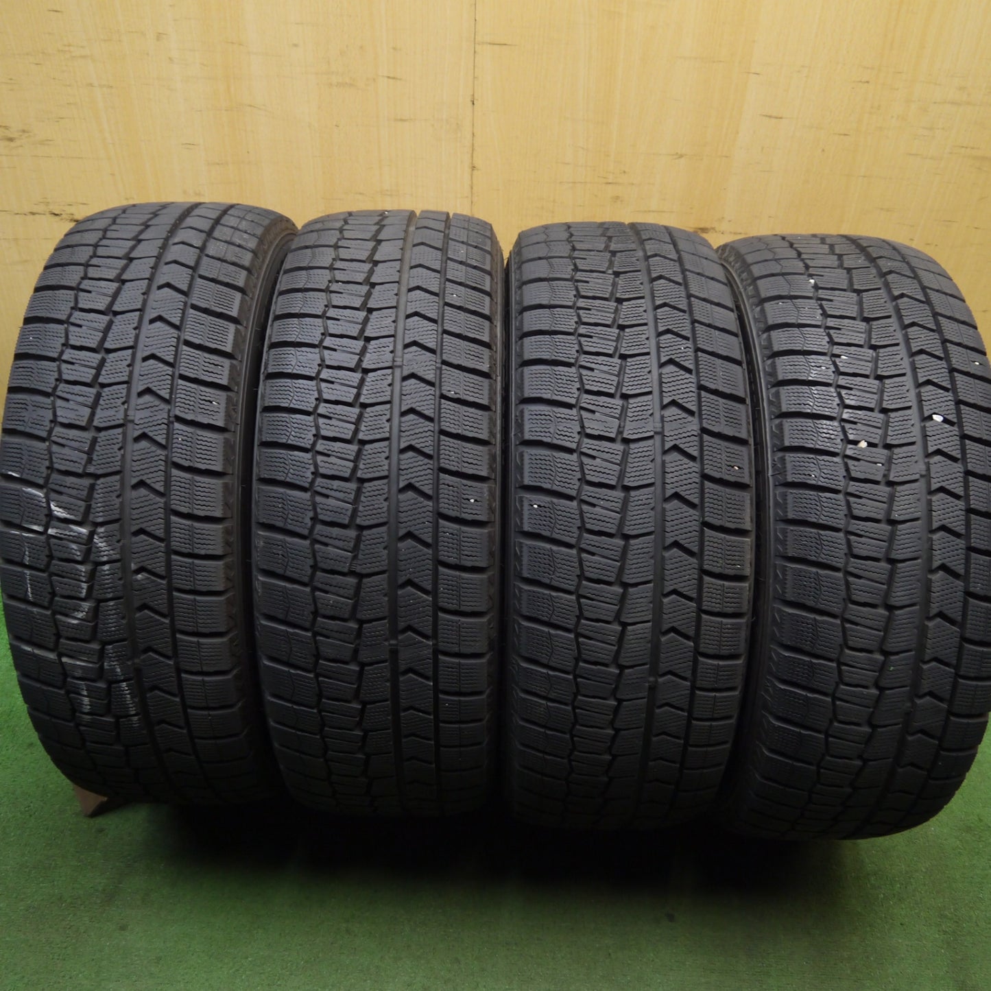 バリ溝!22年!キレイ!9.5分★スタッドレス 225/50R17 ダンロップ ウインターマックス WM02 SCHNEIDER MiD シュナイダー 17インチ PCD114.3/5H★5082601Hス