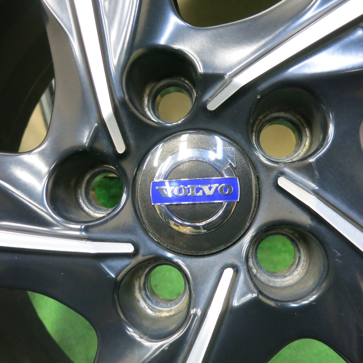 希少!4本価格★ボルボ V40 Rデザイン 純正 ホイール 18インチ 18×7.5J PCD108/5H★5071801SYホ