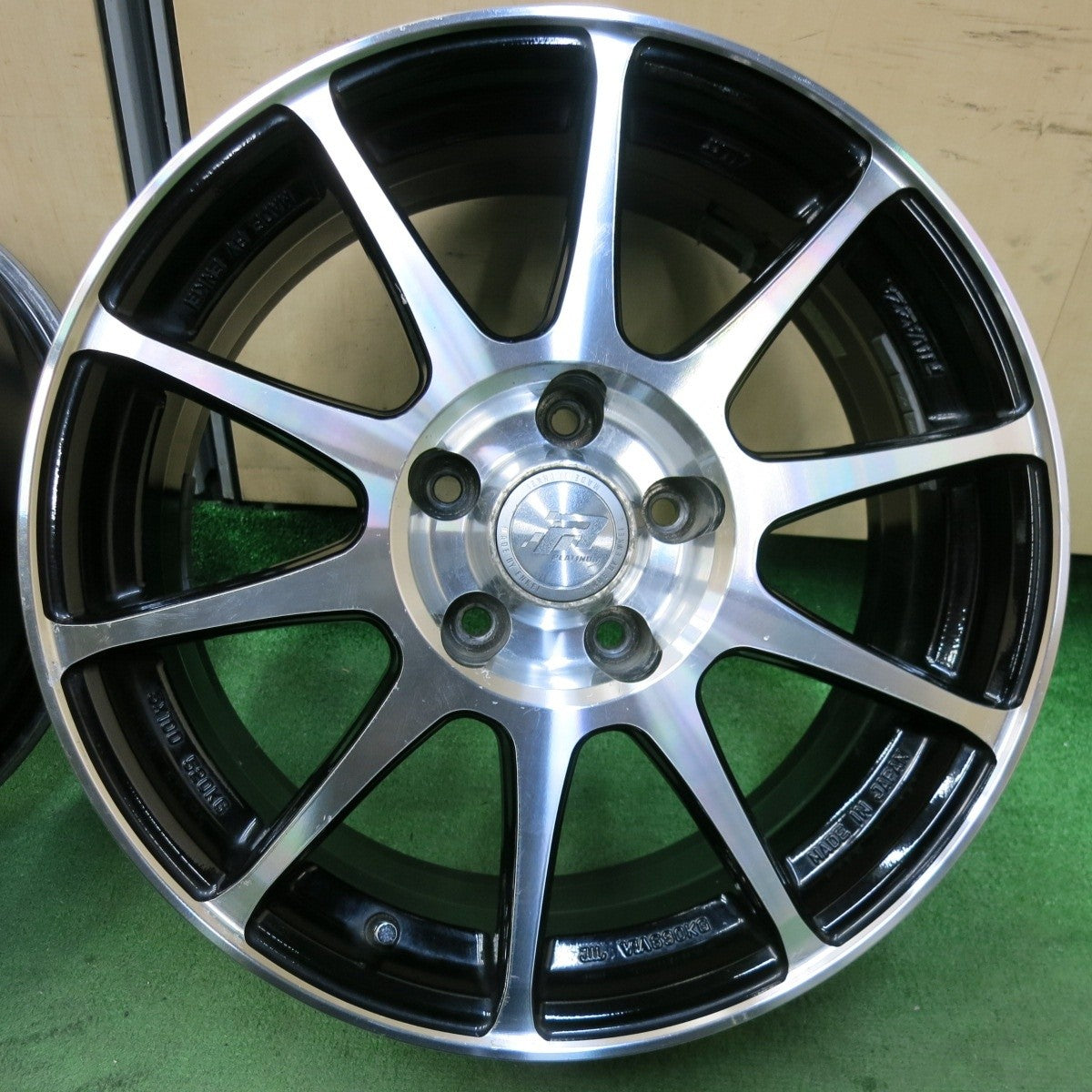 4本価格★ENKEI RIVAZZA PLATINUM ホイール 17インチ 17×7J エンケイ リヴァッツァ PCD114.3/5H★5021012SYホ