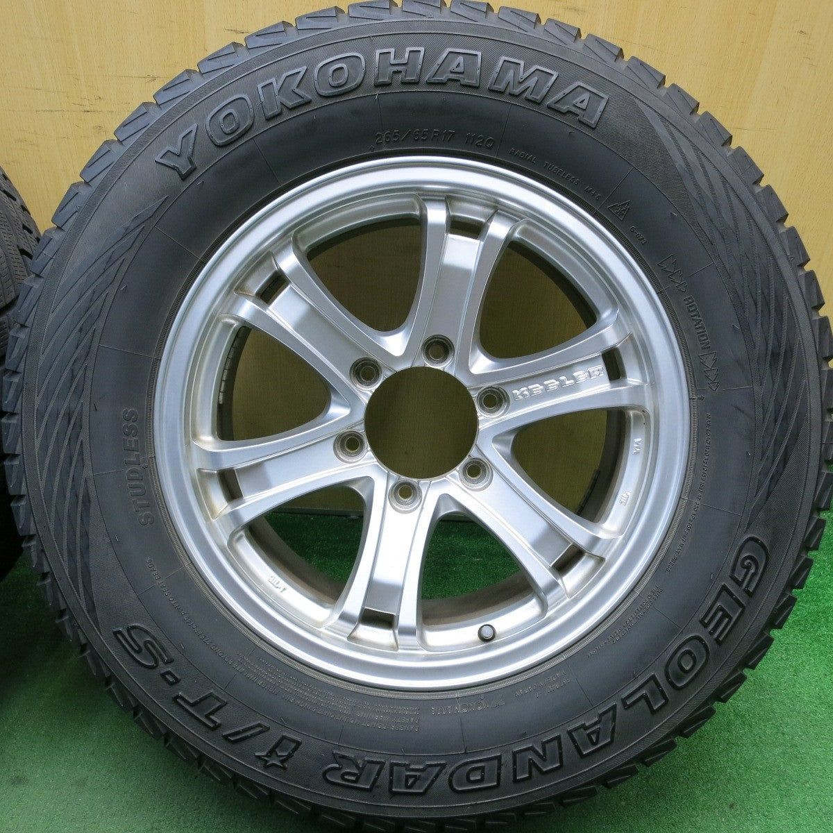 キレイ★KEELER FORCE 265/65R17 スタッドレス ヨコハマ ジオランダー i/T-S キーラー フォース 17インチ PCD139.7/6H★5053001HAス