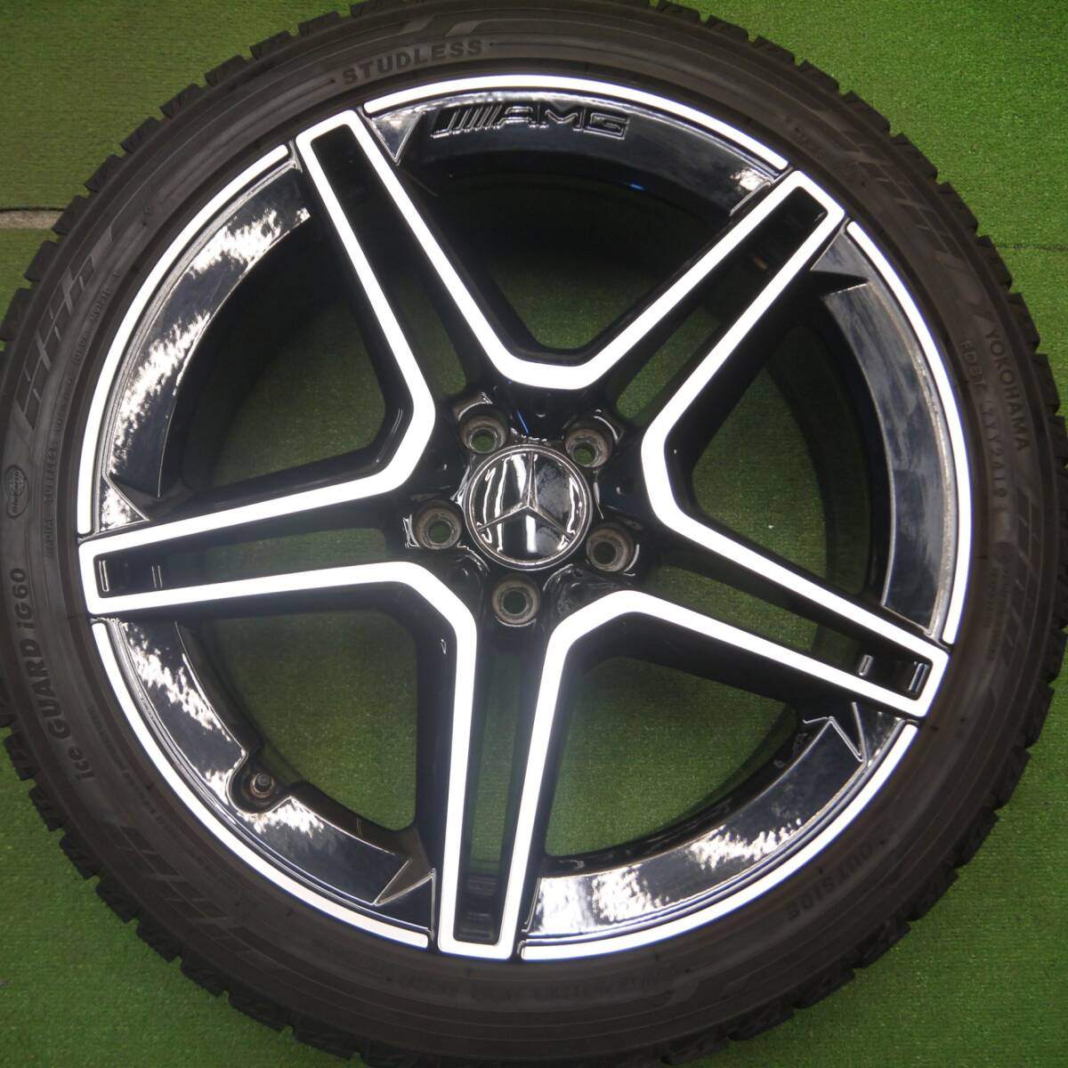 バリ溝!キレイ!8.5分★ベンツ W257 CLSクラス 純正 AMG 245/40R19 スタッドレス ヨコハマ アイスガード iG60 19インチ PCD112/5H★5021906Hス