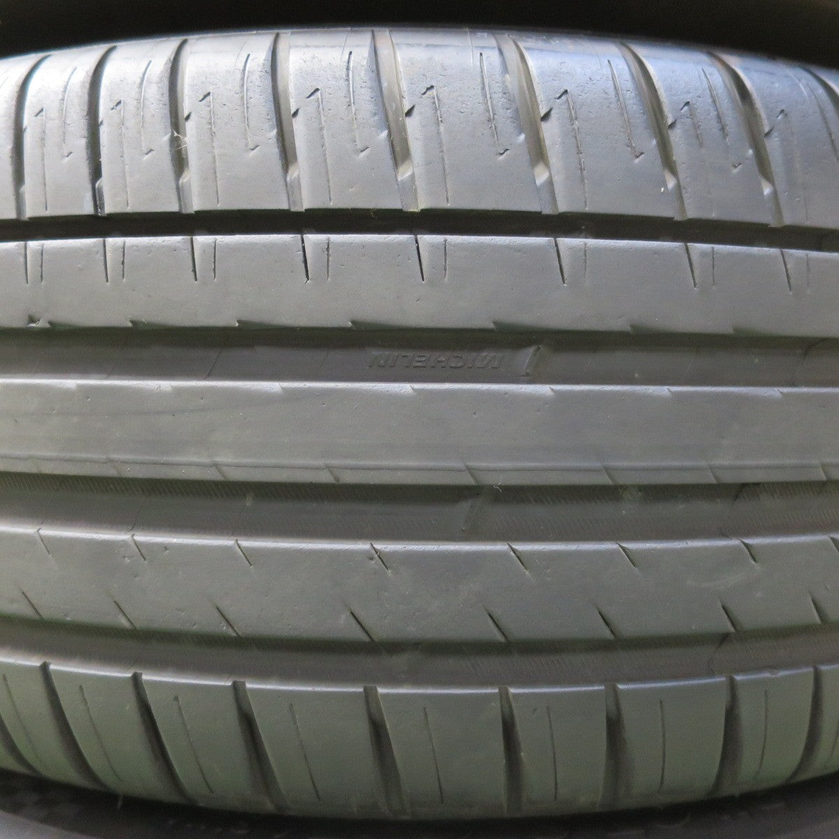 バリ溝!24年!キレイ!9.5分★LOXARNY MULTI FORCHETTA2 SP Spector 235/55R19 ミシュラン パイロット スポーツ4 SUV ロクサーニ マルチフォルケッタ SPスペクター PCD114.3/5H★5061501イノ