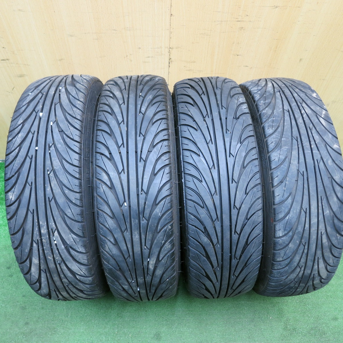 バリ溝!24年!9.5分★軽サイズ LUGTEC ラグテック 165/40R17 ナンカン ウルトラスポーツ NS-2 17インチ 軽自動車 PCD100/4H★5061201AKノ