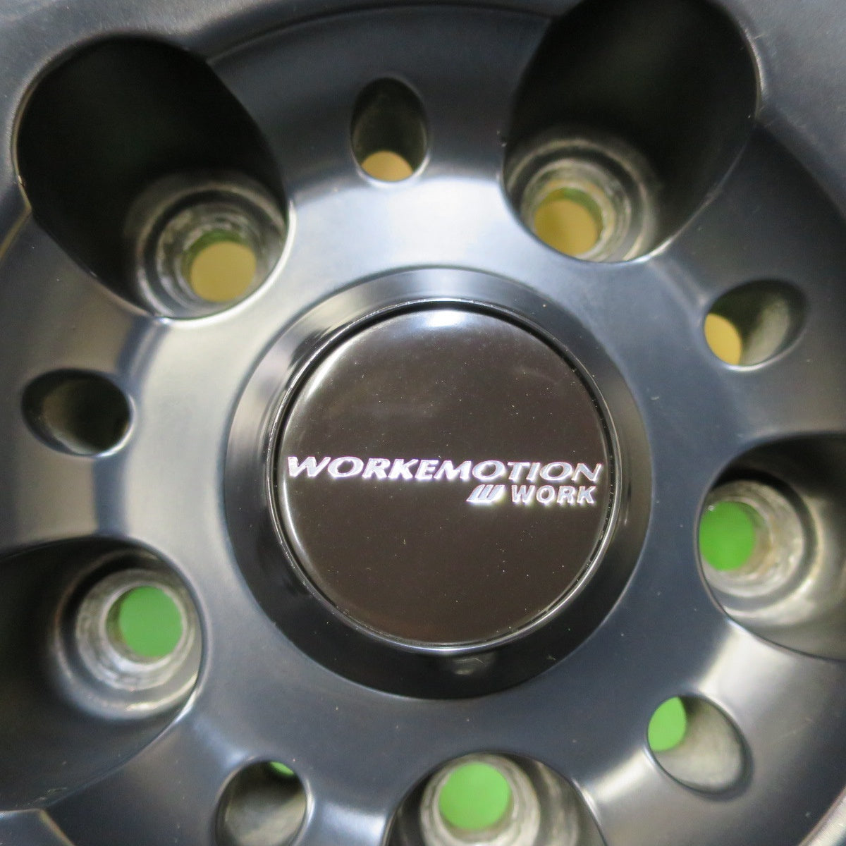 バリ溝!キレイ!9分★WORK EMOTION 11R 215/50R18 スタッドレス ブリヂストン ブリザック VRX2 18インチ ワーク エモーション PCD114.3/5H★5070602イス