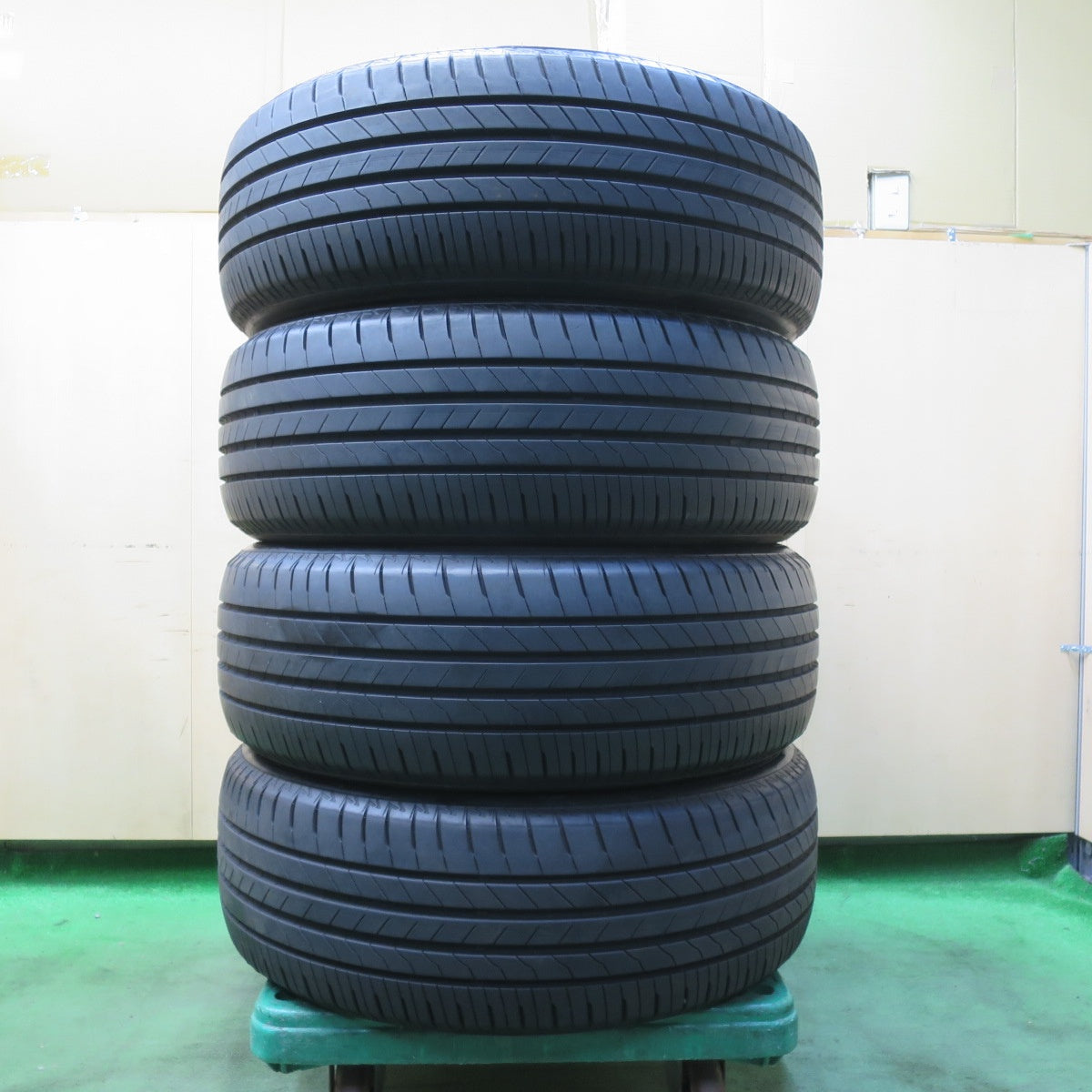 バリ溝!25年!9.5分★235/50R21 ブリヂストン アレンザ 001 タイヤ 21インチ レクサス RX ジャガー インフィニティ 等★5102806イノタ