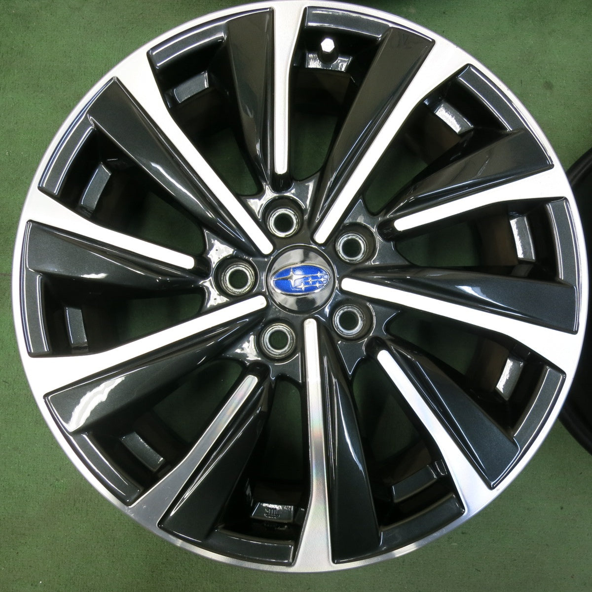 キレイ★スバル レヴォーグ STI スポーツ 純正 ホイール 18インチ 18×7.5J PCD114.3/5H★5053011SYホ