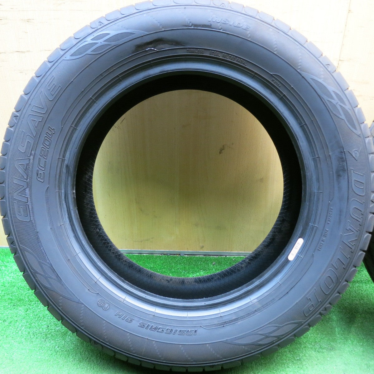 バリ溝!24年!9.5分★195/65R15 ダンロップ エナセーブ EC204 タイヤ 15インチ ノア ヴォクシー セレナ プリウス 等★5071702HAノタ