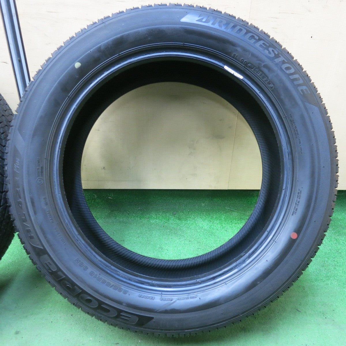 新車外し!23年★225/55R18 ブリヂストン エコピア H/L 422 プラス 18インチ エクリプス クロス デリカ D:5 XV フォレスター 等★5061107SYノタ