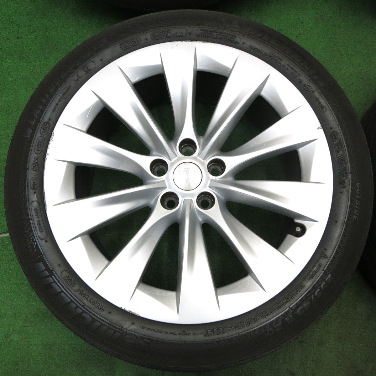 4本価格★テスラ モデルX 純正 255/45R20 275/45R20 ミシュラン LATITUDE Sport3 TO 20インチ PCD120/5H★5072903ナノ