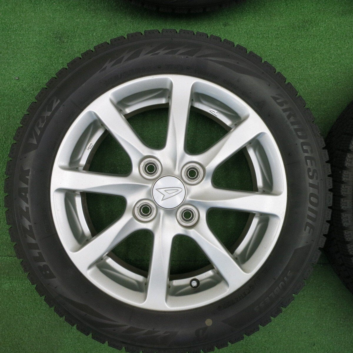 バリ溝!22年!9.5分以上★ダイハツ タント ムーヴ 等 純正 155/65R14 スタッドレス ブリヂストン ブリザック VRX2 14インチ PCD100/4H★4121812TNス