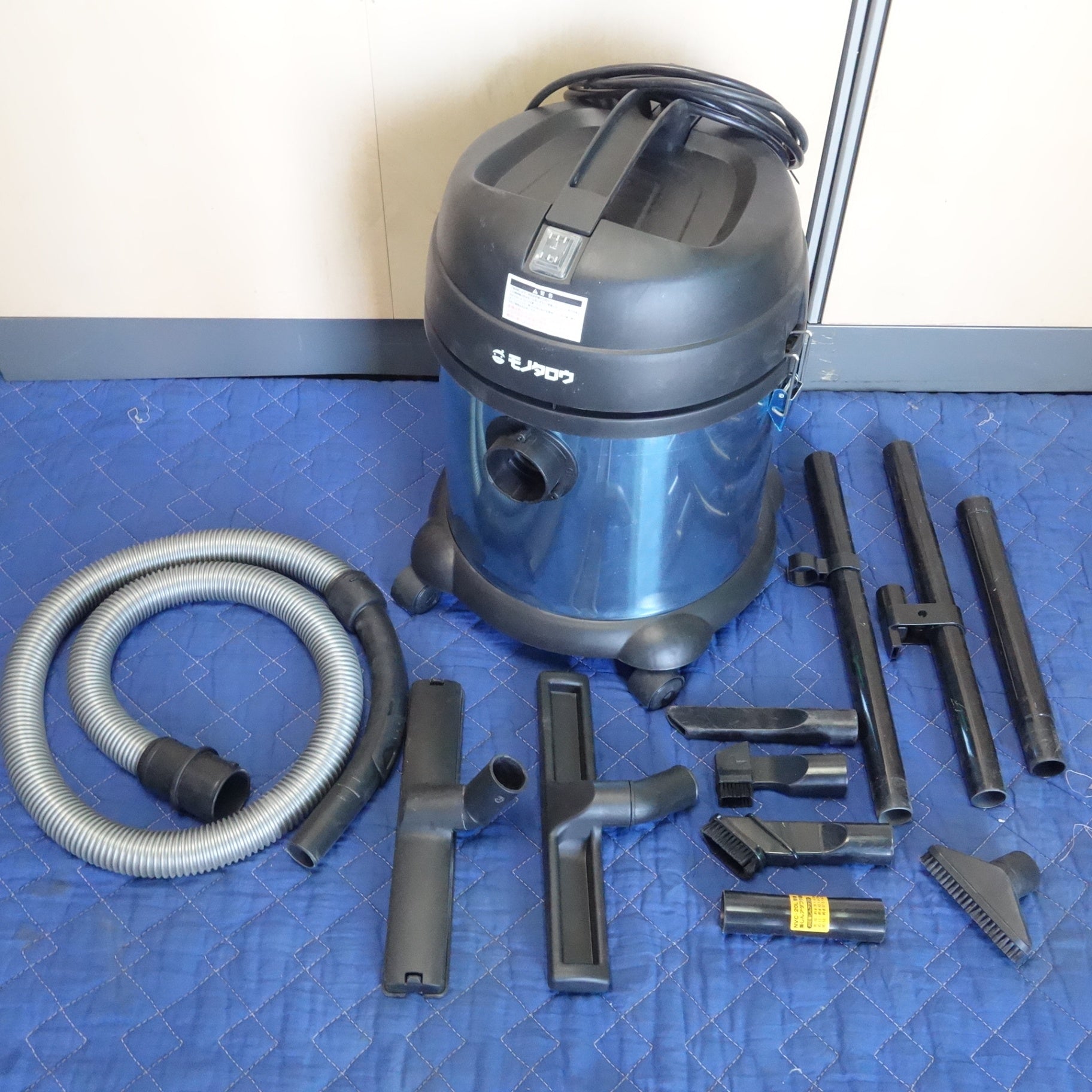 モノタロウ 乾湿両用掃除機の新製品を発売 | 株式会社MonotaROのプレス