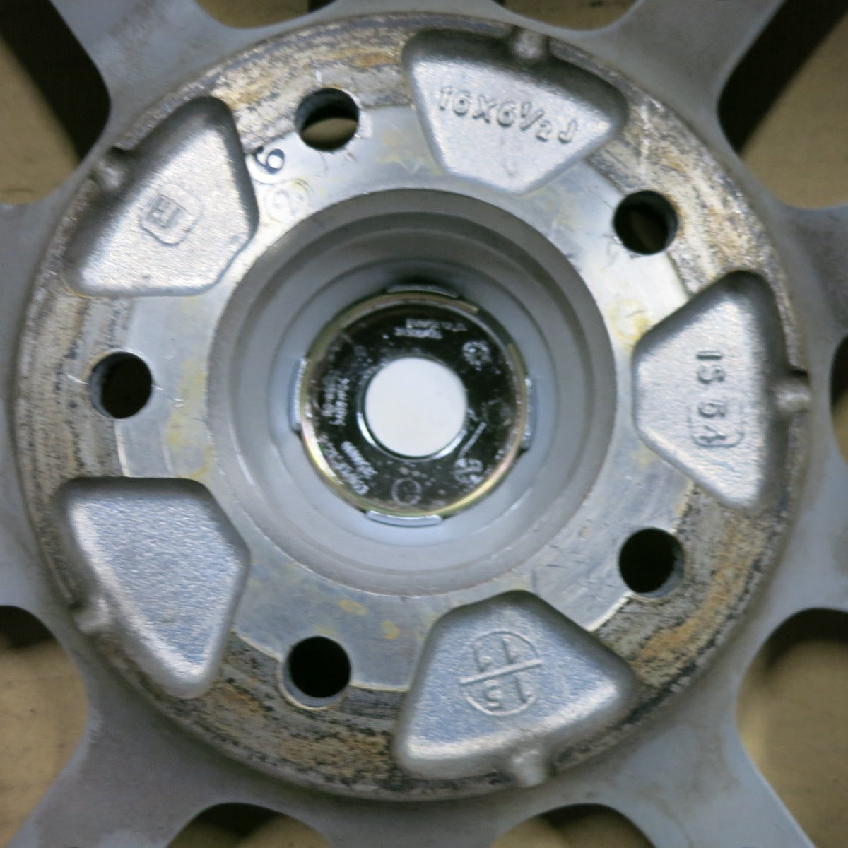 キレイ★ECO FORME ブリヂストン製 16インチ ホイール 16×6.5J エコフォルム PCD114.3/5H★5042501SYホ