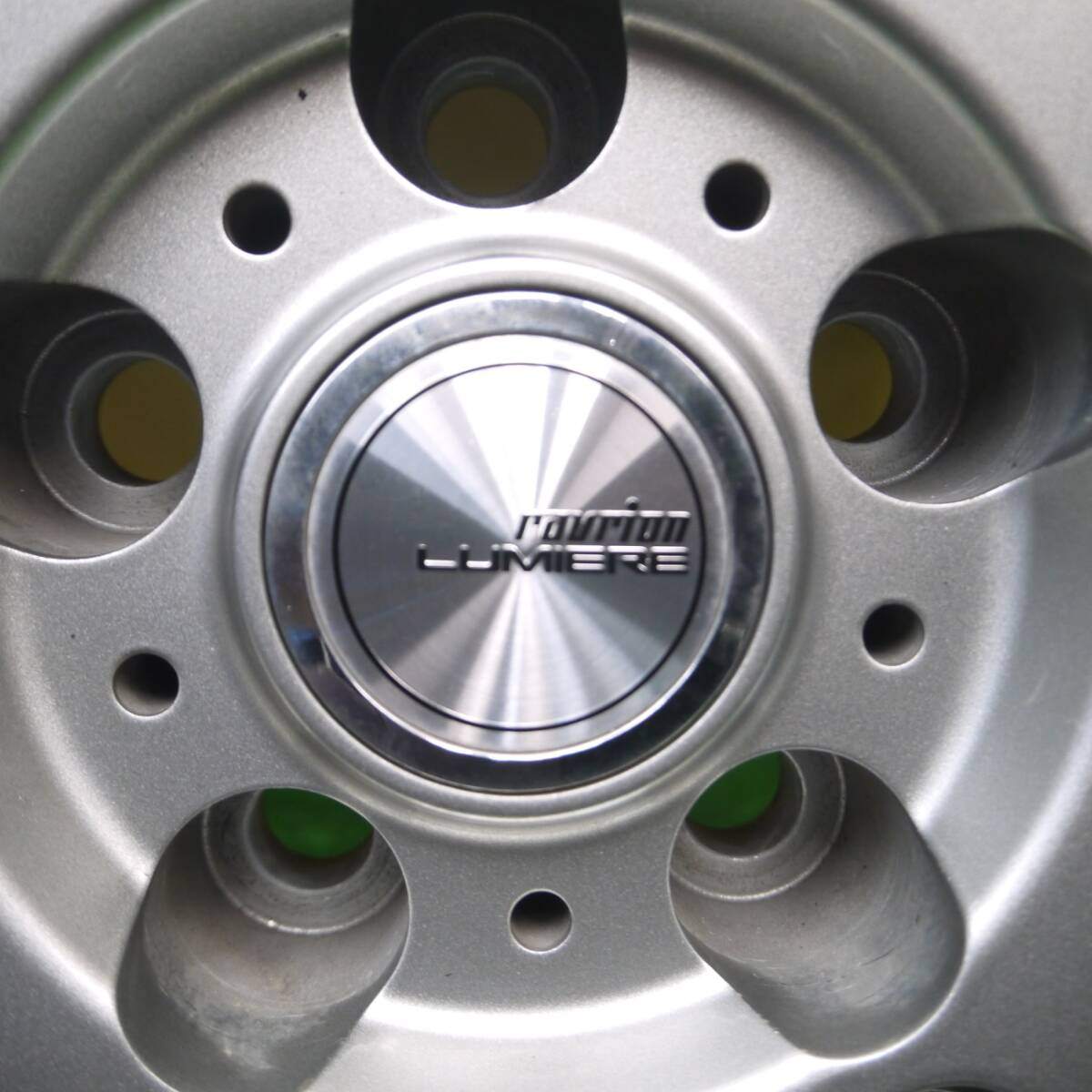 バリ溝!キレイ!9.5分以上★スタッドレス 215/65R16 グッドイヤー アイスナビ7 ravrion LUMIERE ラブリオン 16インチ PCD114.3/5H★5011503Hス