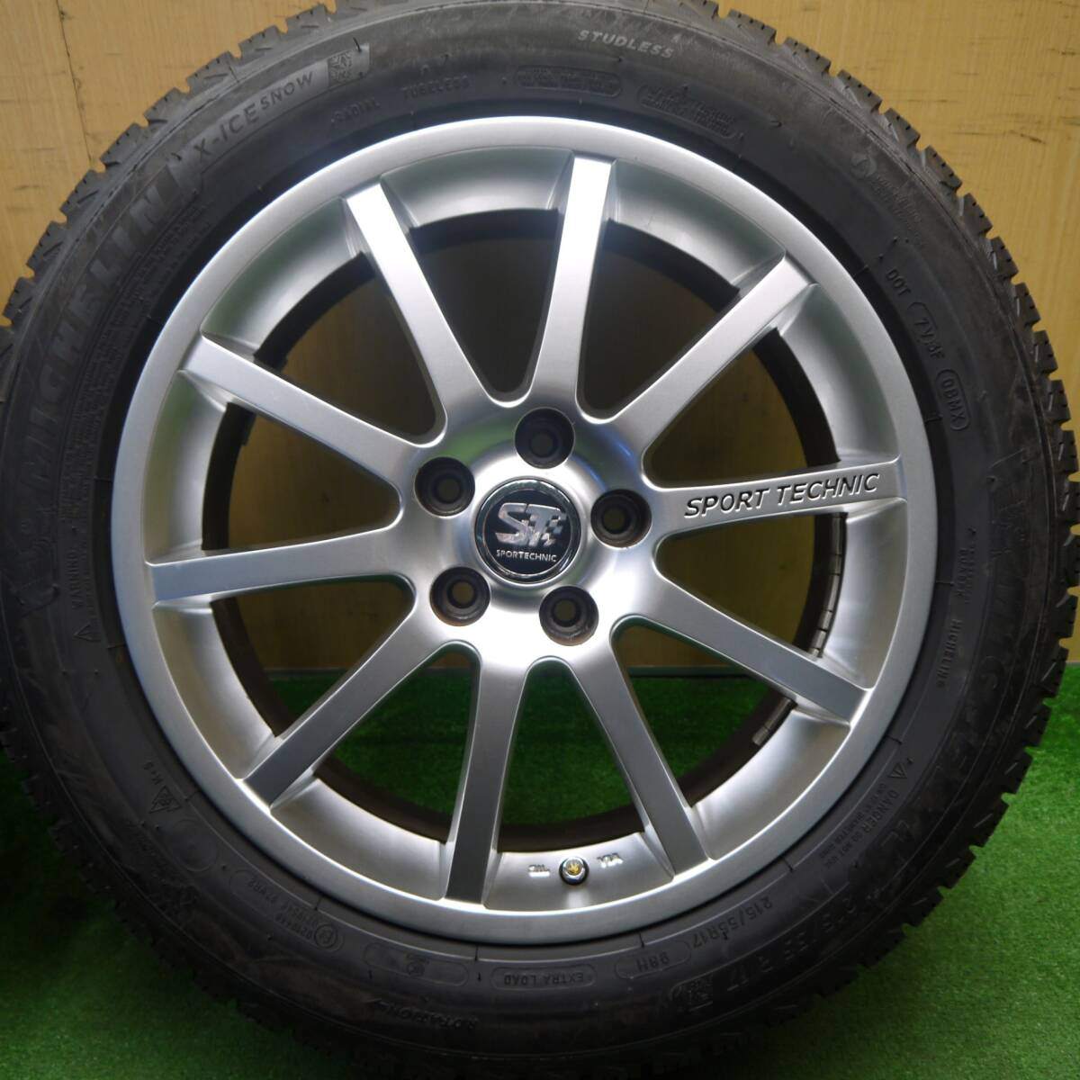タイヤほぼ未使用!キレイ★プジョー 等 SPORT TECHNIC 215/55R17 スタッドレス ミシュラン X-ICE SNOW スポーツテクニック 17インチ PCD108/5H★5031407Hス