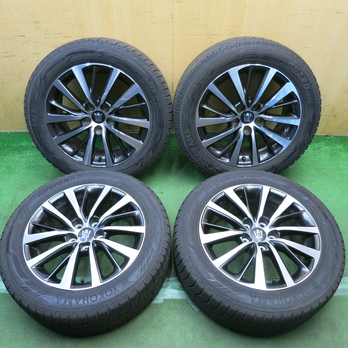 バリ溝!9分◎トヨタ 220系 クラウン 純正 215/55R17 スタッドレス ヨコハマ アイスガード iG60 17インチ PCD114.3/5H◎6101504HAス