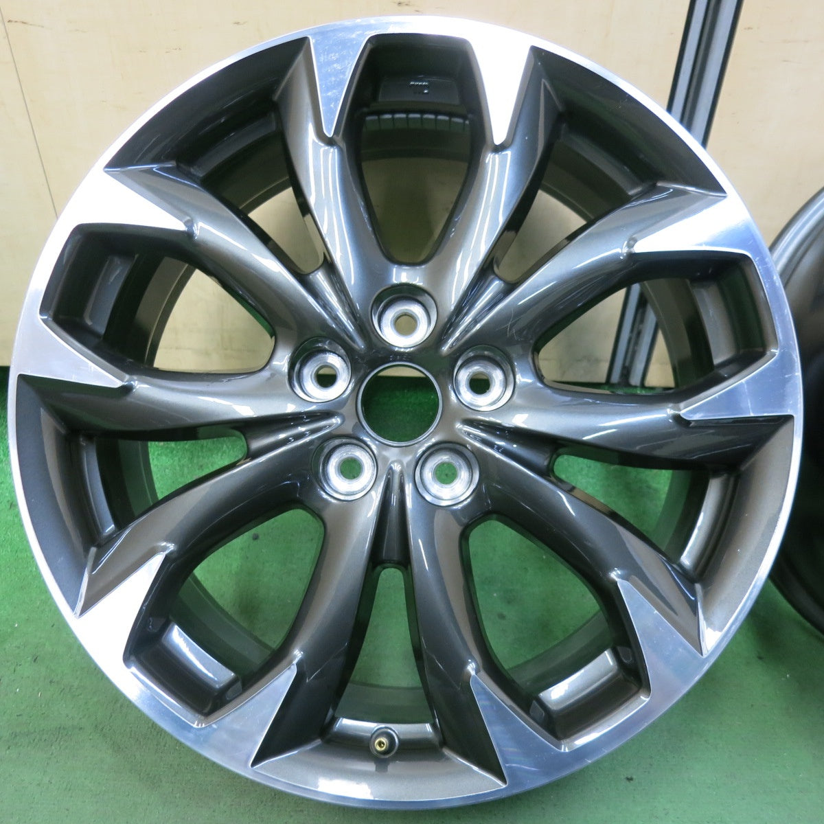 4本価格★マツダ CX-5 純正 ホイール 19インチ 19×7J CX5 PCD114.3/5H★5072302SYホ