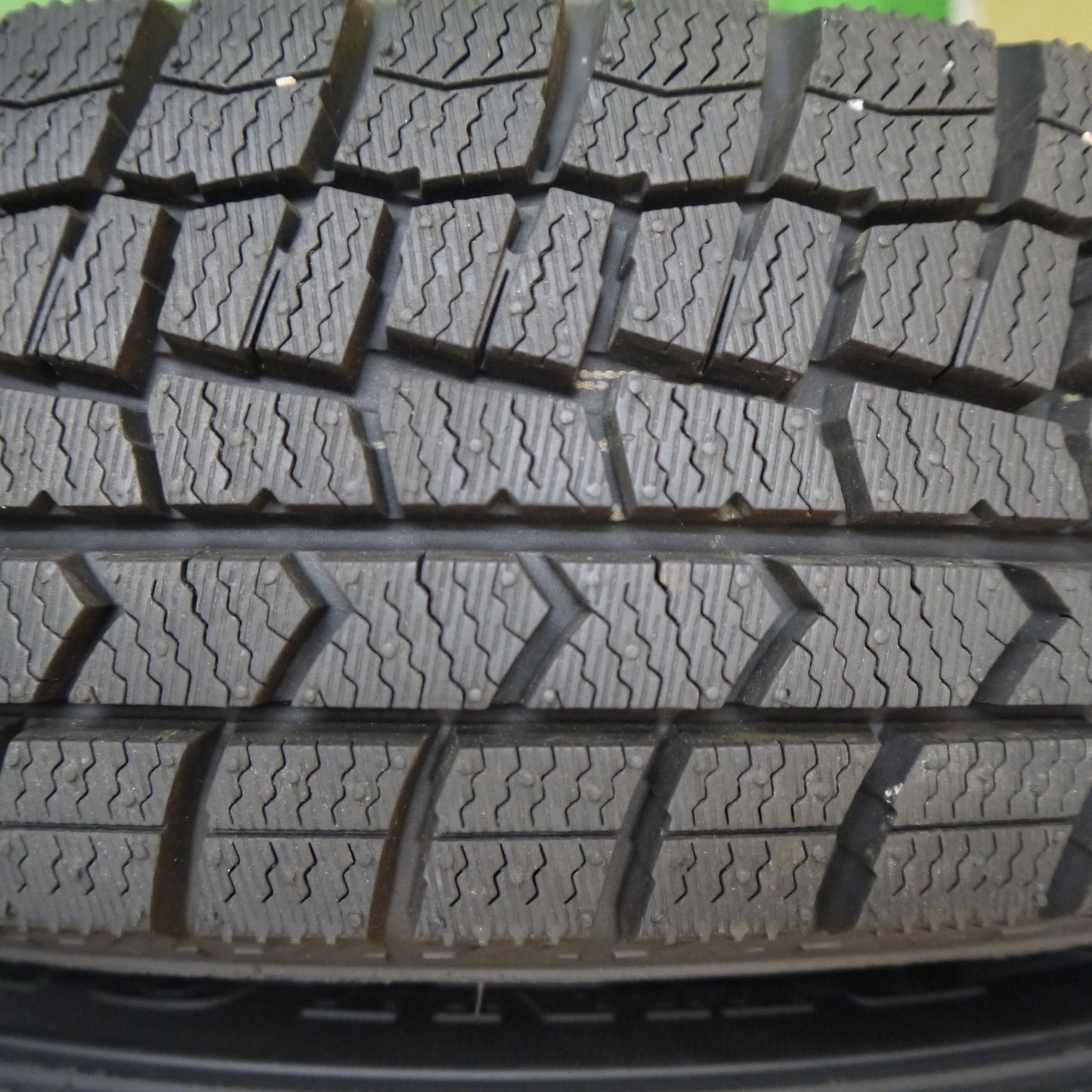バリ溝!24年!キレイ!ほぼ10分★スタッドレス 155/80R13 ダンロップ ウインターマックス WM02 MACBES MB8 マクベス 13インチ PCD100/4H★5052709Hス