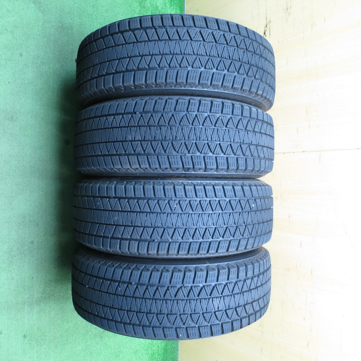 バリ溝!21年!キレイ!9分★スタッドレス 225/65R17 ブリヂストン ブリザック DM-V3 Treff S7 トレフ 17インチ PCD114.3/5H★5052002NJス