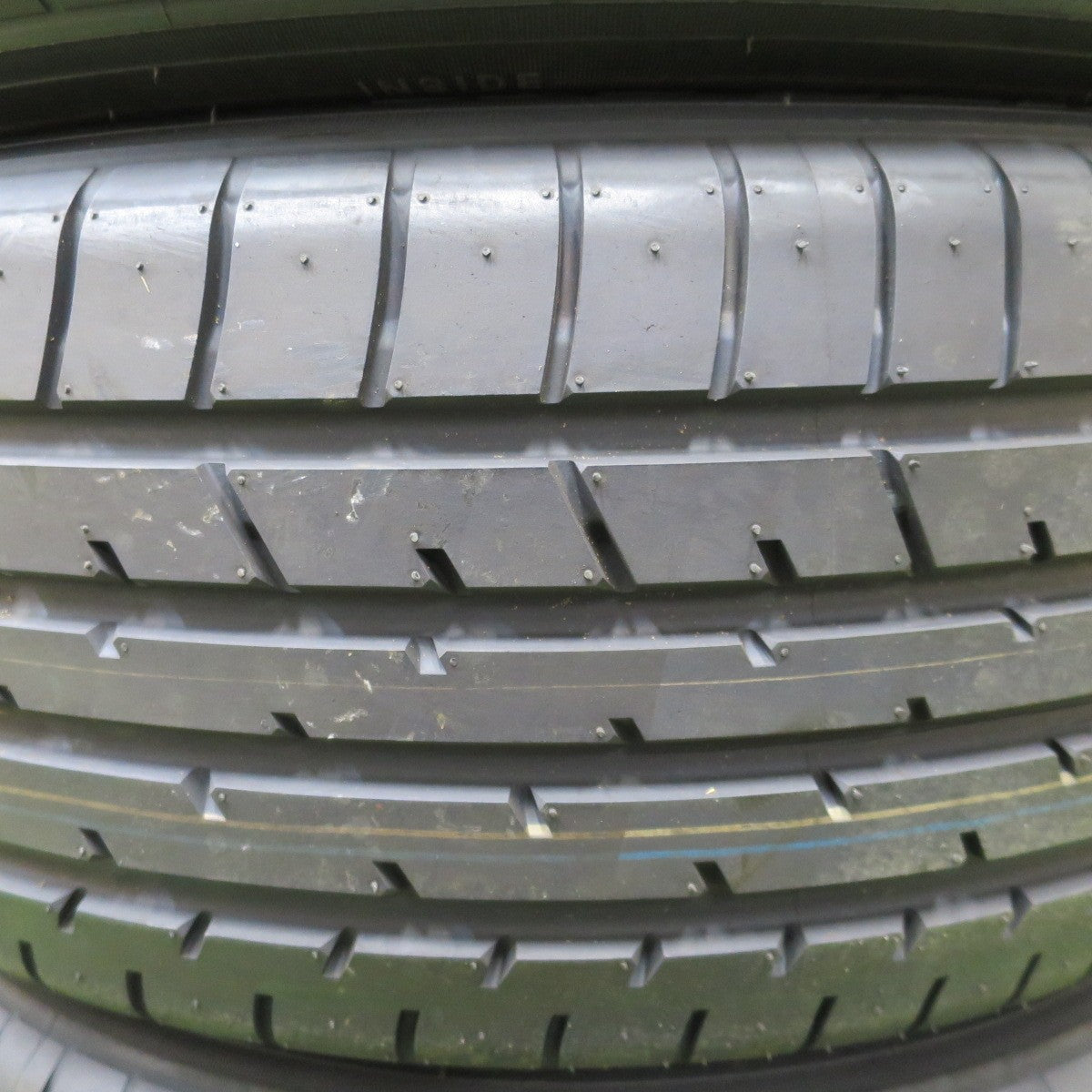 新車外し!23年★225/55R19 トーヨー プロクセス R46A タイヤ 19インチ ハリアー CX-5 CX-8 ヴェルファイア アルファード 等★6031301NGノタ