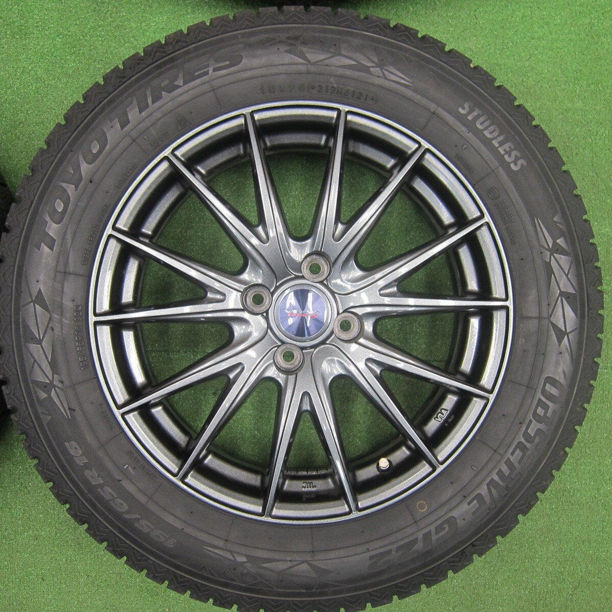 バリ溝!21年!キレイ!9分★スタッドレス 195/65R16 トーヨー オブザーブ GIZ2 VELVA SPORTZ ヴェルヴァ 16インチ PCD100/4H★4121003TNス