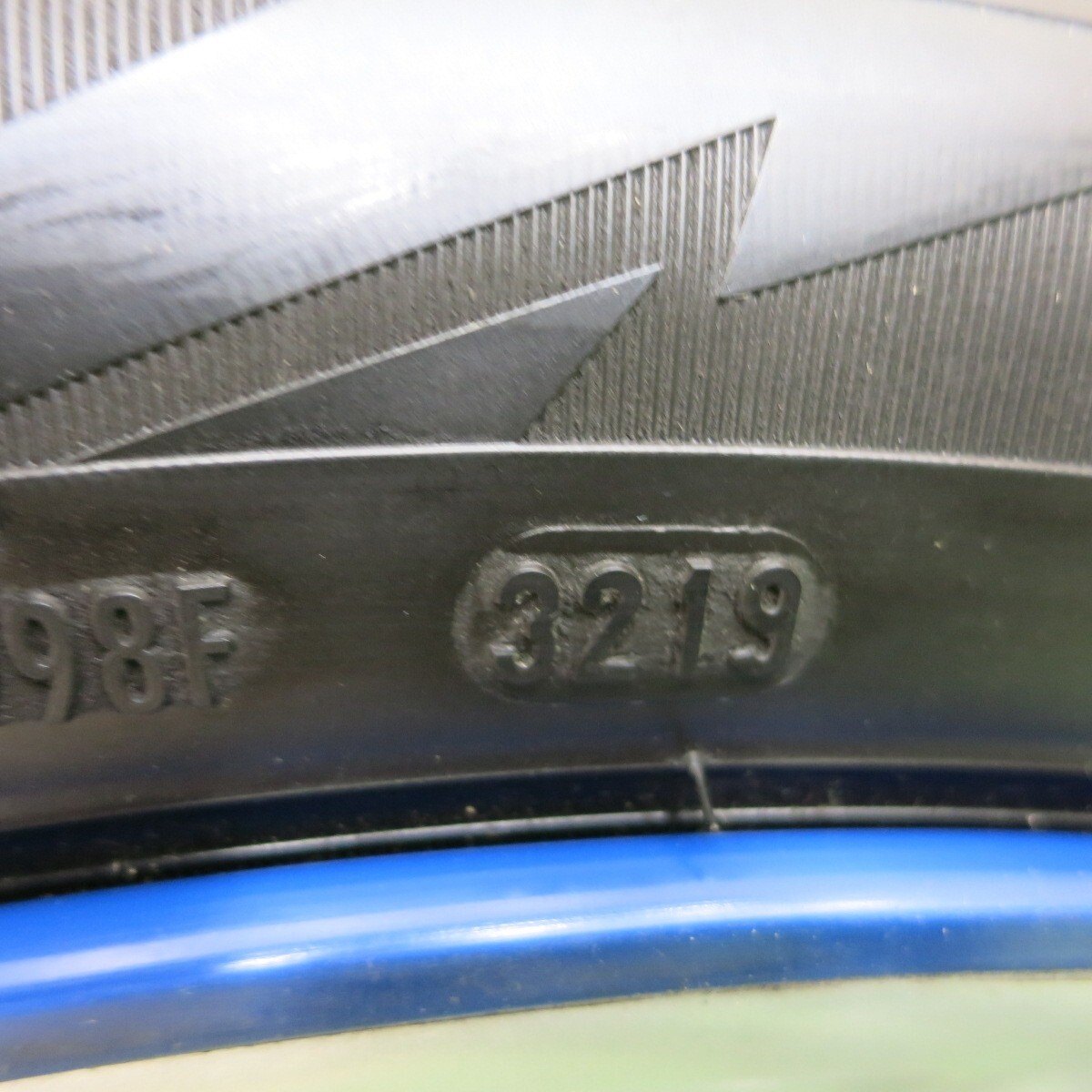 キレイ!1本★BMW F30 F31 3シリーズ 純正 225/45R18 スタッドレス ピレリ アイスアシンメトリコ プラス 18インチ PCD120/5H★5022402ナス