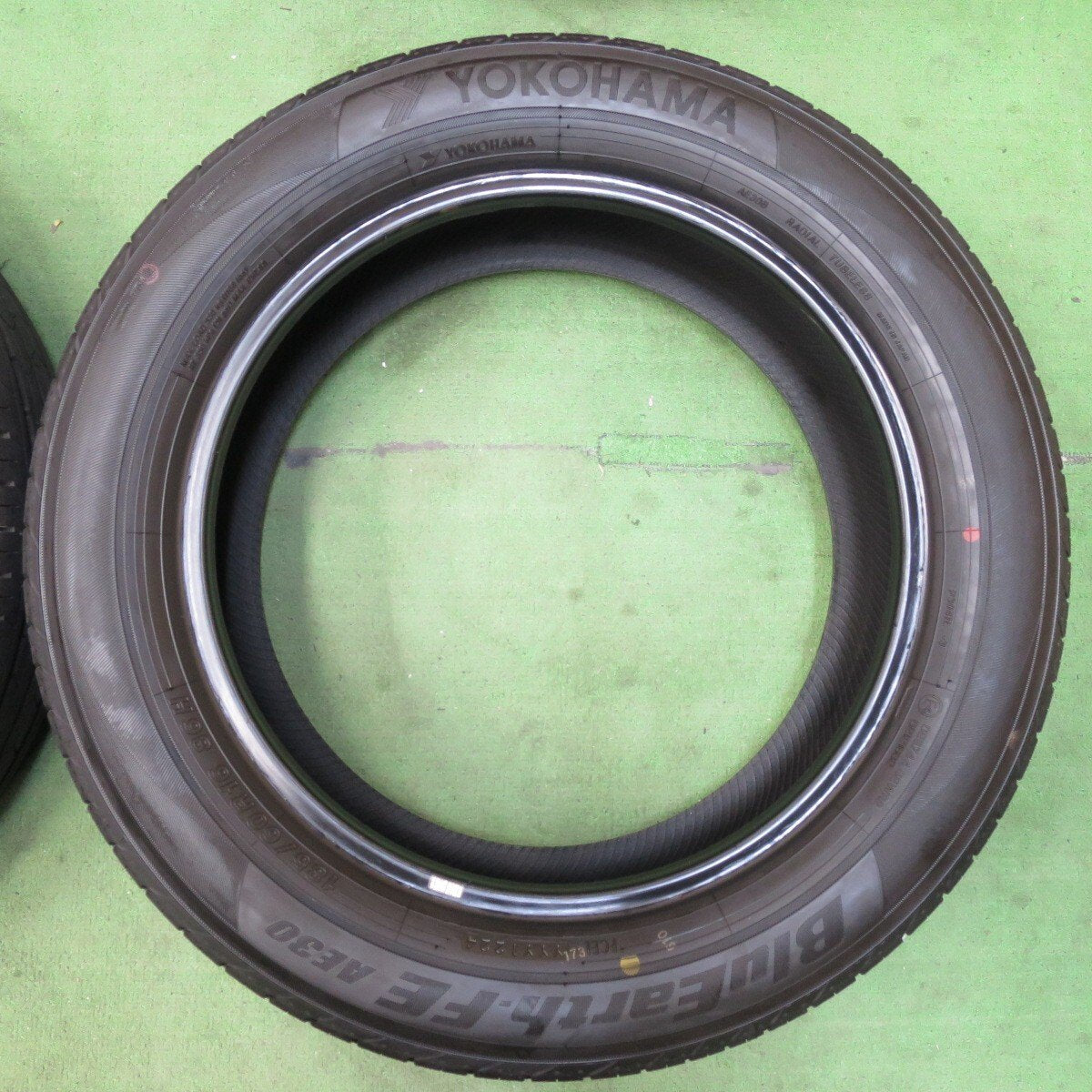 新車外し 24年★185/60R16 ヨコハマ BluEarth-FE AE30 16インチ アクア ラクティス フィット ノート マツダ2等★5040408イノタ