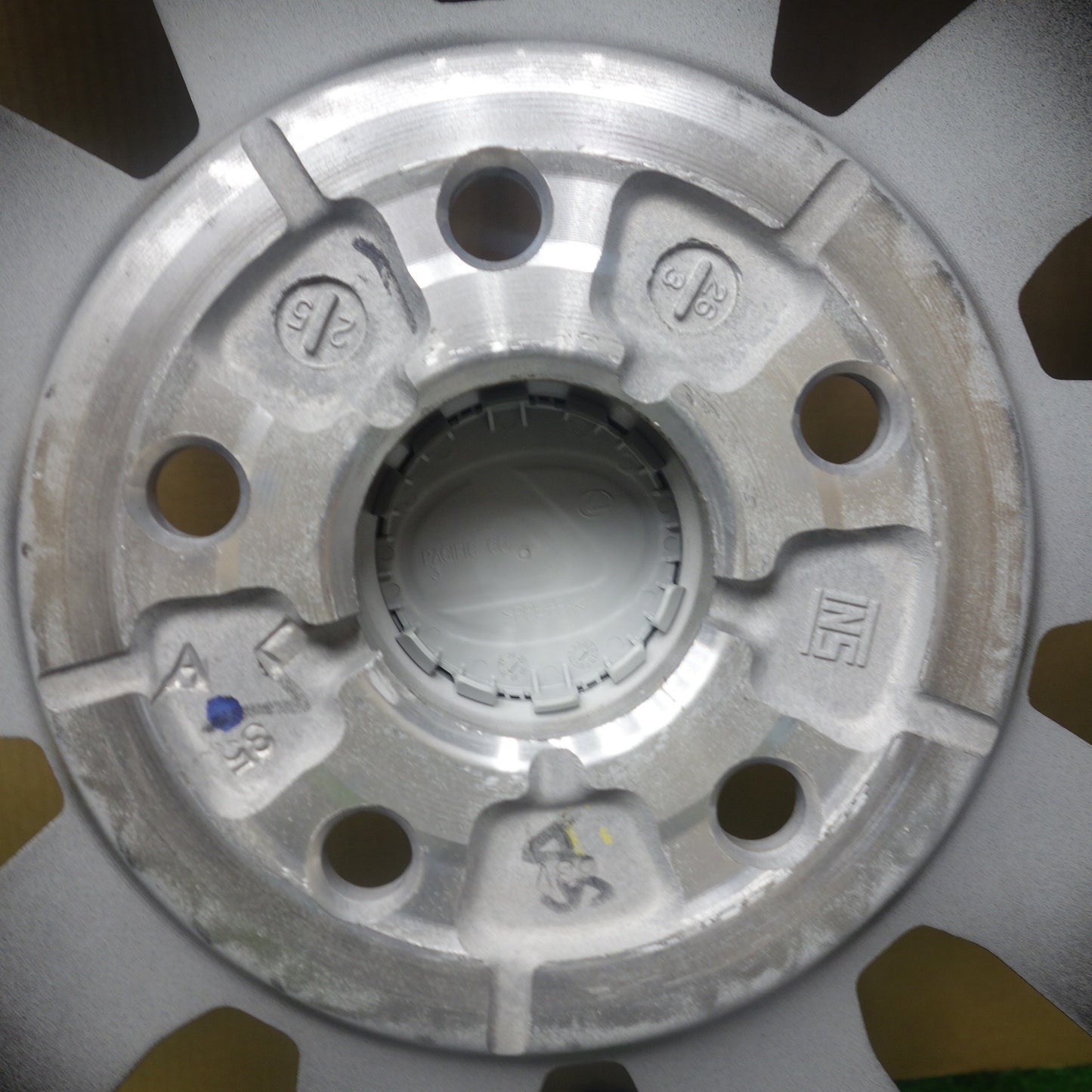 新車外し★レクサス RX Fスポーツ 純正 ホイール 21インチ 21×8J PCD114.3/5H★6062601KTホ