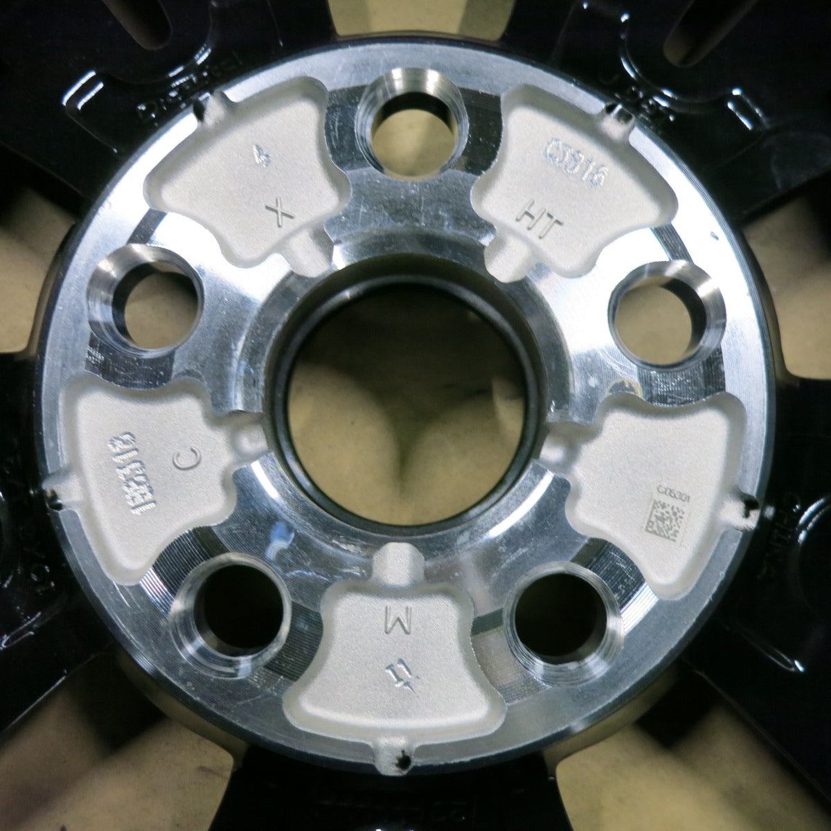 新車外し!1本★トヨタ 60系 MXWH60 プリウス 純正 ホイール 19インチ 19×6.5J PCD114.3/5H★5072310SYホ