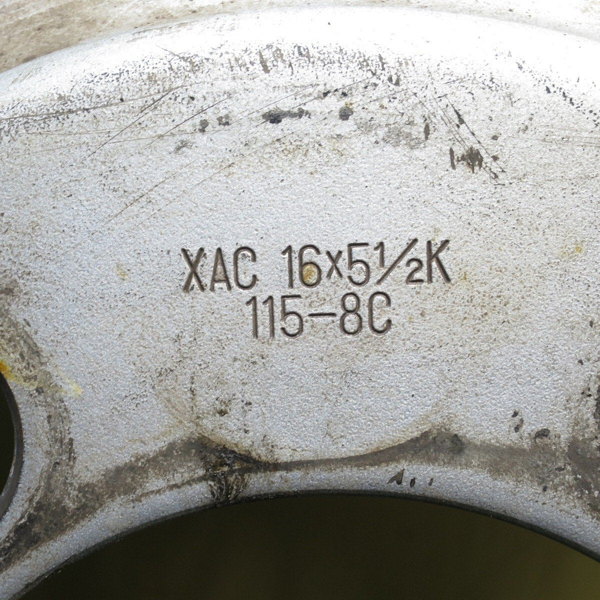 4本★トラック タイヤ 205/85R16 117/115L スタッドレス ブリヂストン W979 TOPY スチール 115-8C PCD208/5H★4050402クス