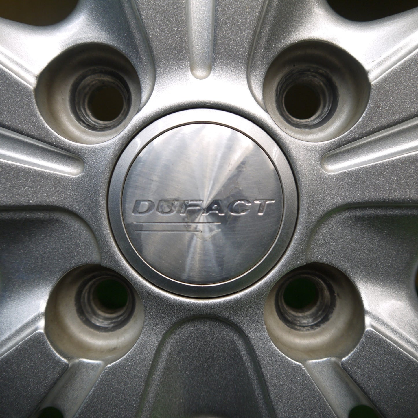 バリ溝!キレイ!9.5分★スタッドレス 165/60R15 ヨコハマ アイスガード iG60 DUFACT デュファクト 15インチ ハスラー 等 軽サイズ 軽自動車 PCD100/4H★5042506Hス