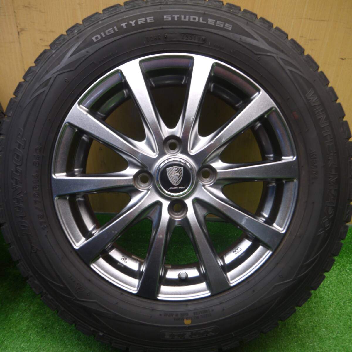 バリ溝!8.5分★スタッドレス 175/70R14 ダンロップ ウインターマックス WM01 MANARAY SPORT マナレイ PCD100/4H★4092413Hス