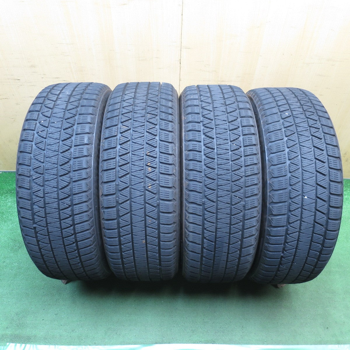 センサー付!バリ溝!キレイ!8.5分◎レクサス RX Fスポーツ 純正 235/55R20 スタッドレス ブリヂストン ブリザック DM-V3 20インチ PCD114.3/5H◎6090903NJス